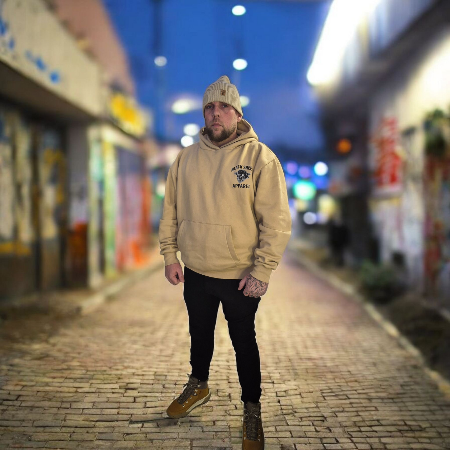 HOODIE BLACK/BEIGE JUST FRONT PRINT