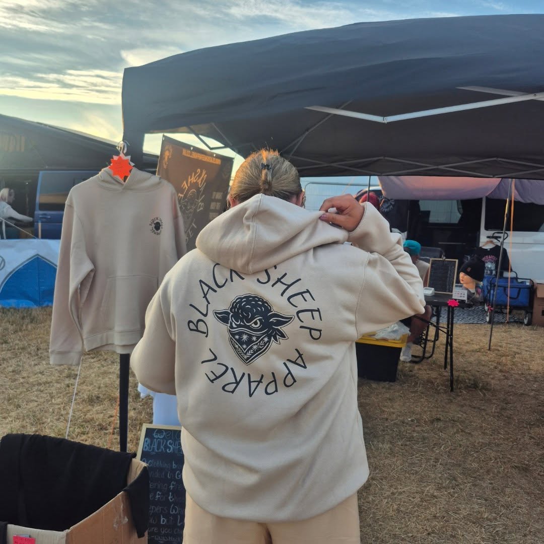 BLACK SHEEP HOODIE